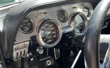 Ford-Mustang-1968-Green-Black-16
