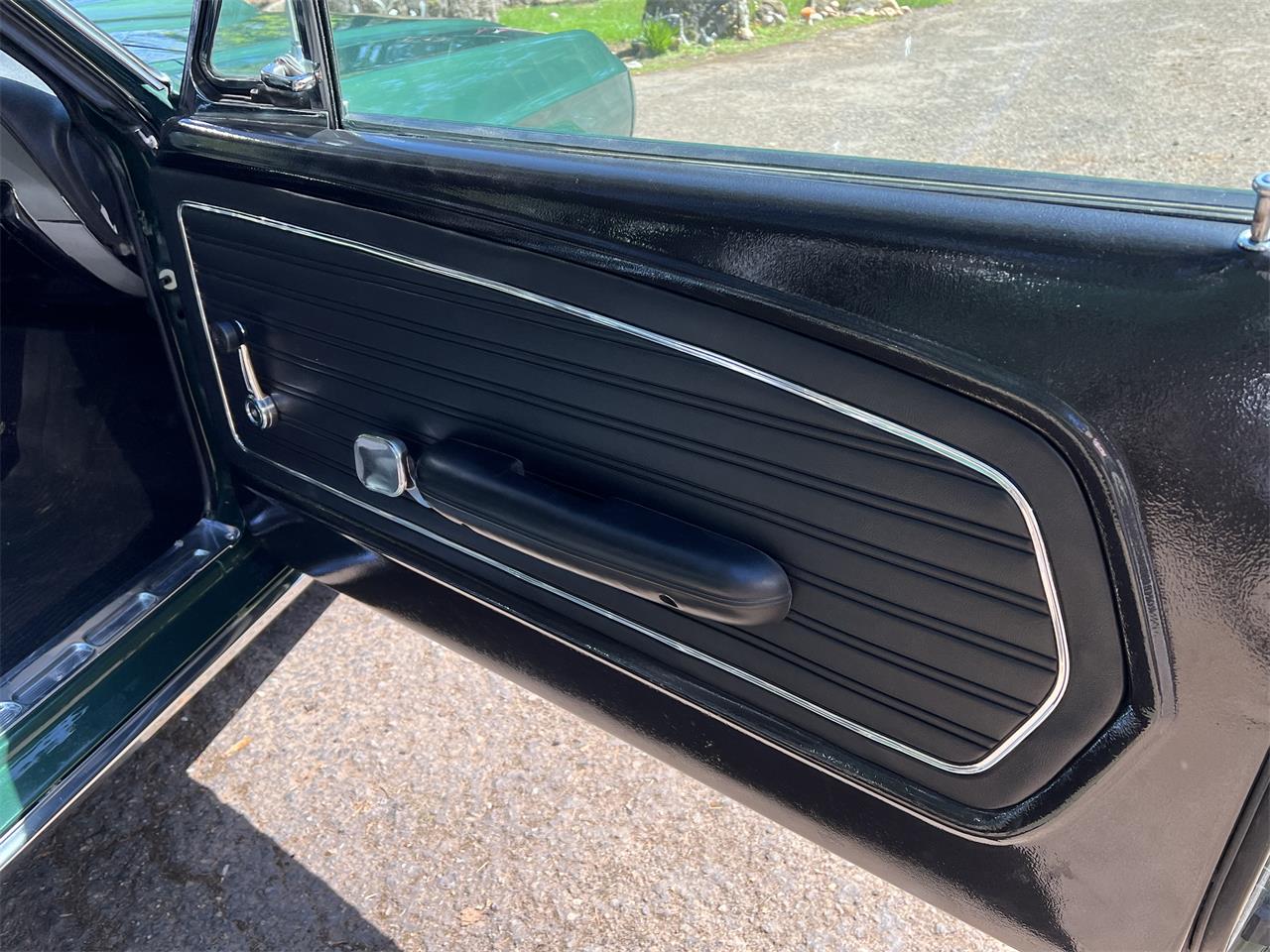 Ford-Mustang-1968-Green-Black-21