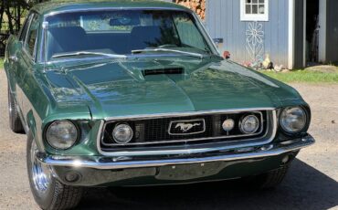Ford-Mustang-1968-Green-Black-9