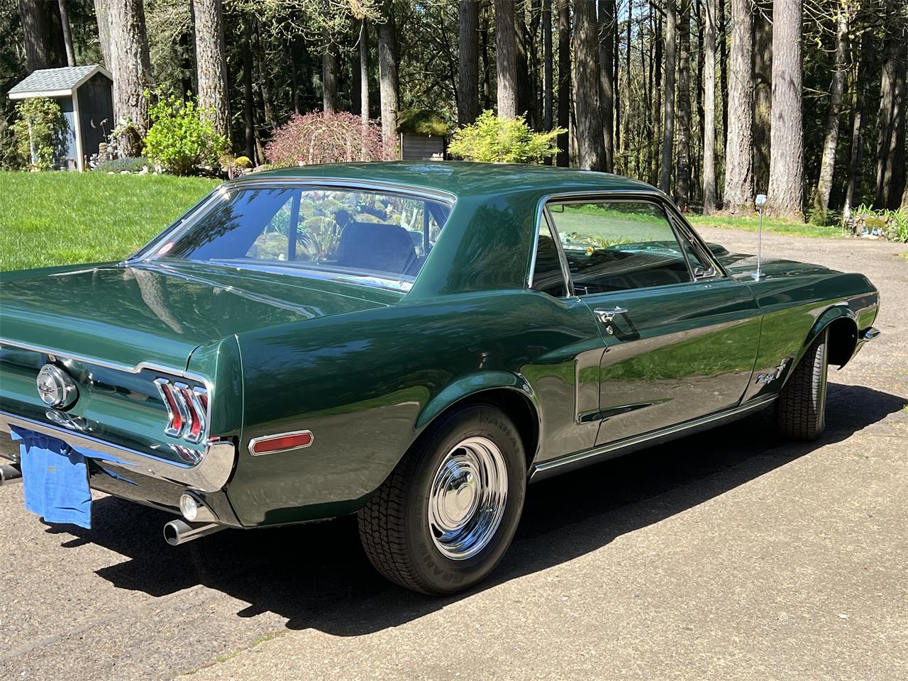 Ford-Mustang-1968-Green-Black