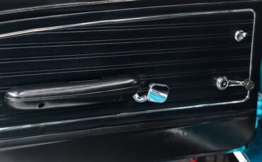 Ford-Mustang-1968-Gulf-Stream-Aqua-Black-11