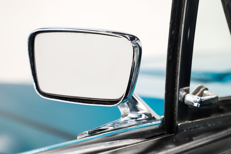 Ford-Mustang-1968-Gulf-Stream-Aqua-Black-12
