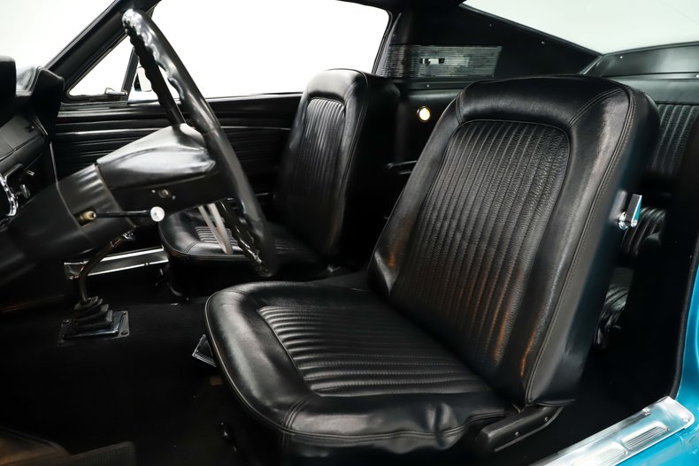 Ford-Mustang-1968-Gulf-Stream-Aqua-Black-15