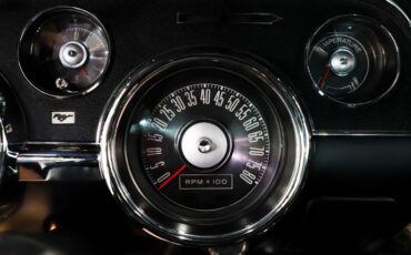 Ford-Mustang-1968-Gulf-Stream-Aqua-Black-20