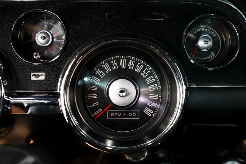 Ford-Mustang-1968-Gulf-Stream-Aqua-Black-20