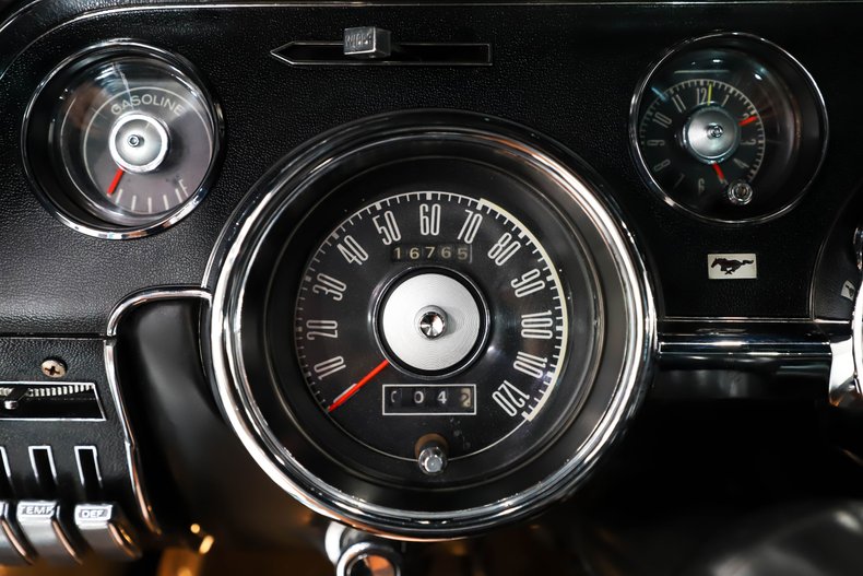 Ford-Mustang-1968-Gulf-Stream-Aqua-Black-21