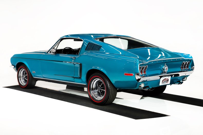 Ford-Mustang-1968-Gulf-Stream-Aqua-Black-4