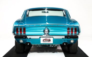 Ford-Mustang-1968-Gulf-Stream-Aqua-Black-40