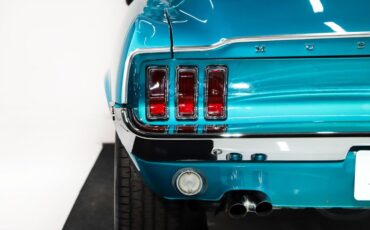 Ford-Mustang-1968-Gulf-Stream-Aqua-Black-44