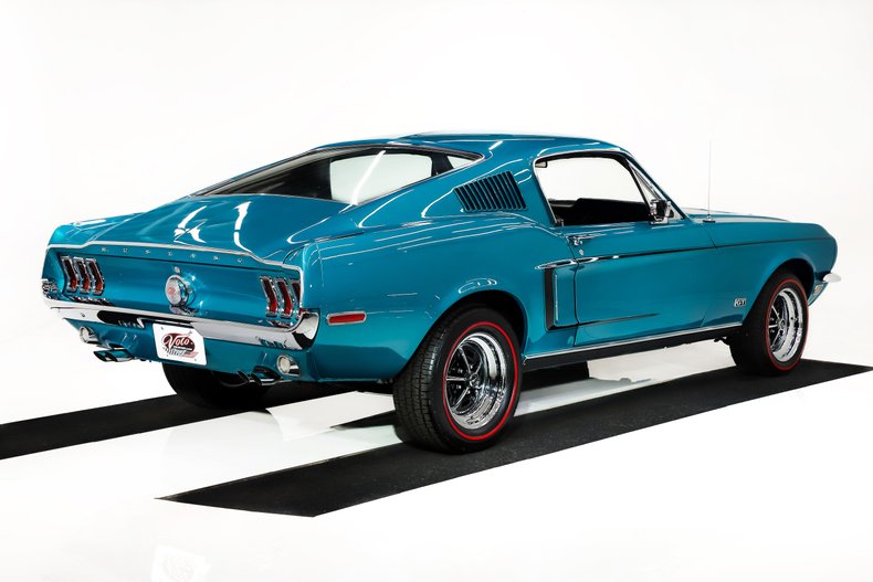 Ford-Mustang-1968-Gulf-Stream-Aqua-Black-7
