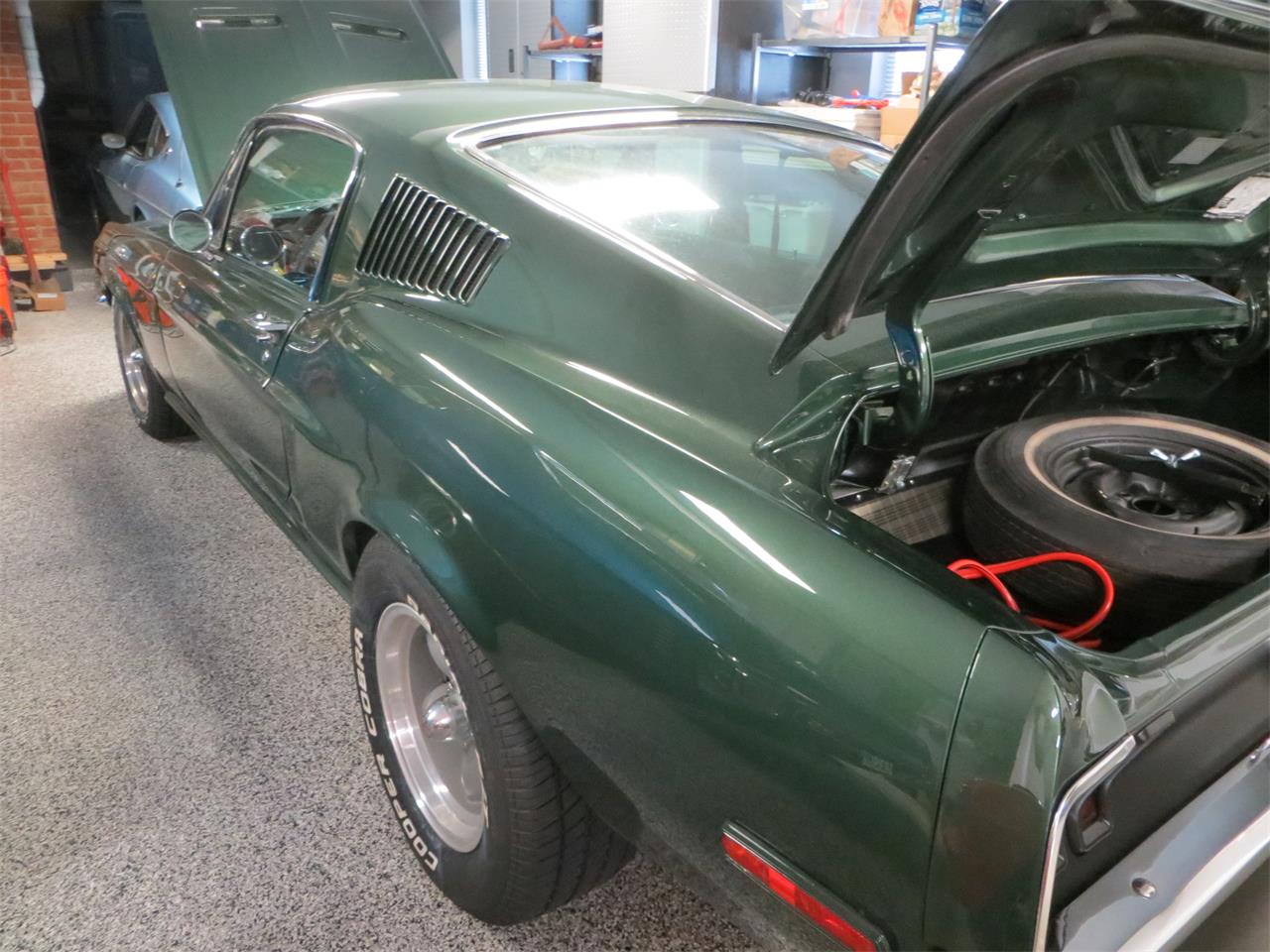 Ford-Mustang-1968-Highland-Green-Black-6