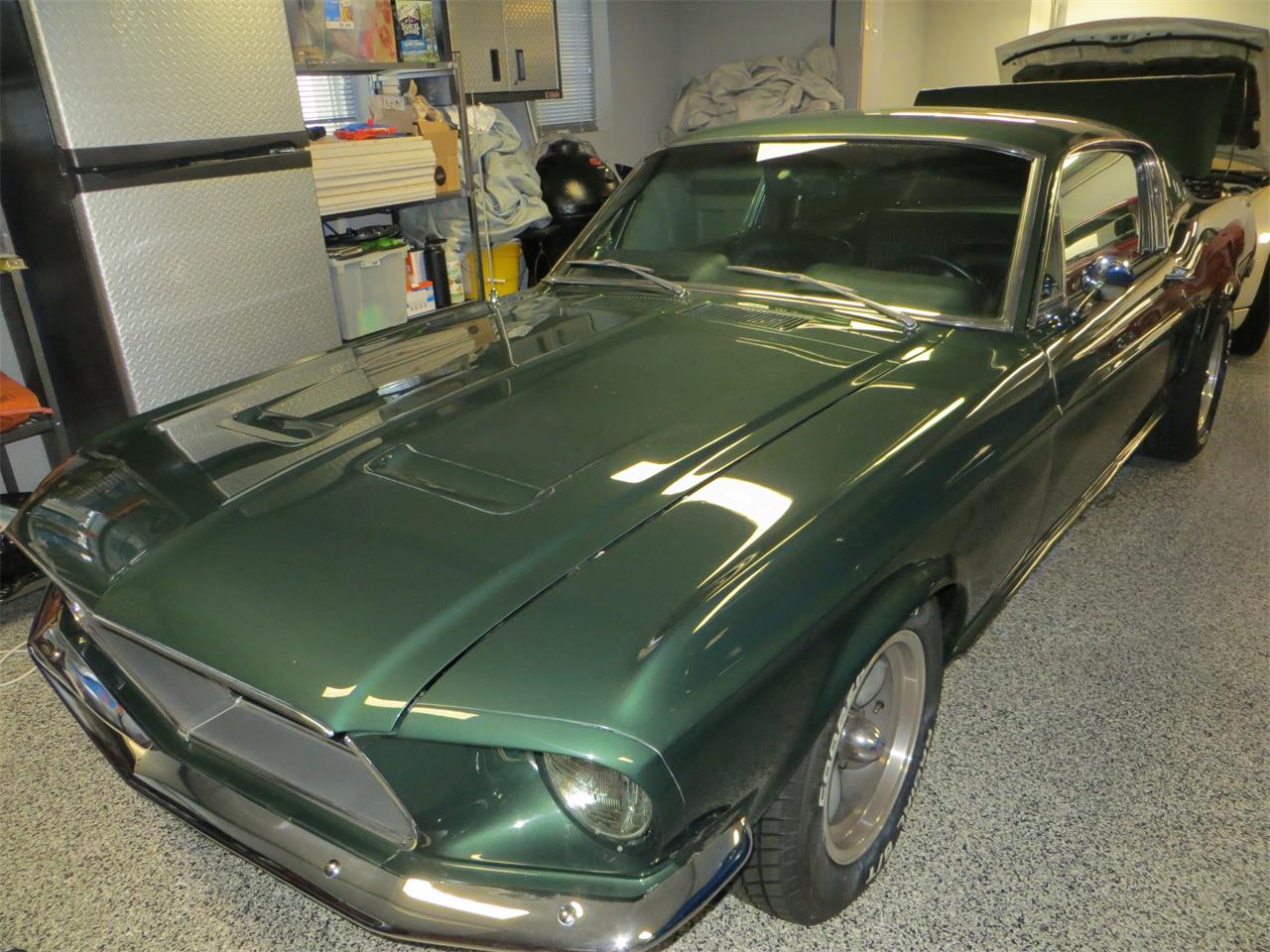 Ford-Mustang-1968-Highland-Green-Black