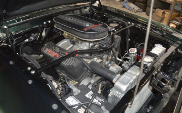 Ford-Mustang-1968-METALIC-GREEN-BLACKRED-STICHING-43