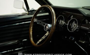 Ford-Mustang-1968-Meadowlark-Yellow-Black-12