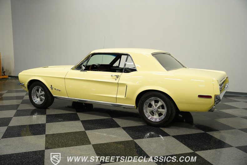 Ford-Mustang-1968-Meadowlark-Yellow-Black-16