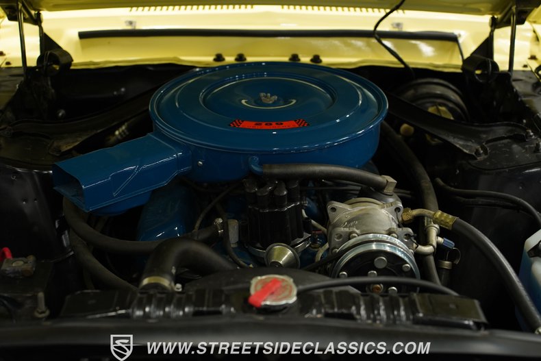 Ford-Mustang-1968-Meadowlark-Yellow-Black-18