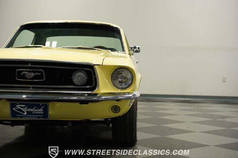 Ford-Mustang-1968-Meadowlark-Yellow-Black-19
