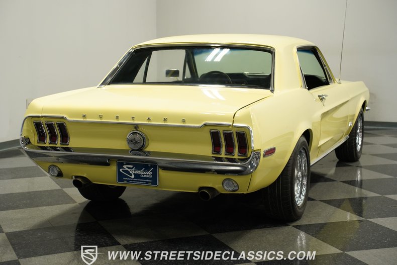 Ford-Mustang-1968-Meadowlark-Yellow-Black-21
