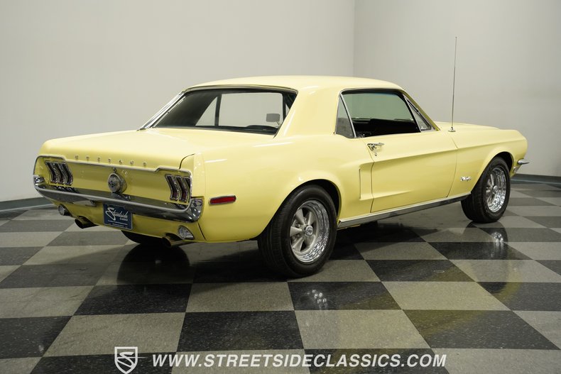 Ford-Mustang-1968-Meadowlark-Yellow-Black-22