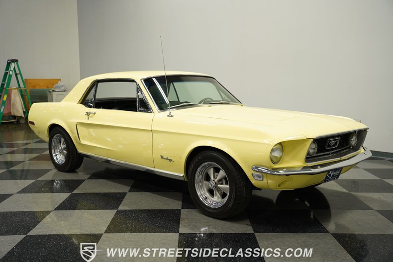 Ford-Mustang-1968-Meadowlark-Yellow-Black-26
