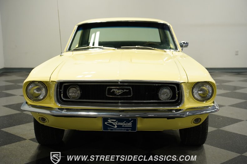 Ford-Mustang-1968-Meadowlark-Yellow-Black-27