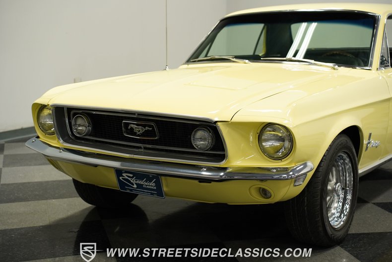 Ford-Mustang-1968-Meadowlark-Yellow-Black-28