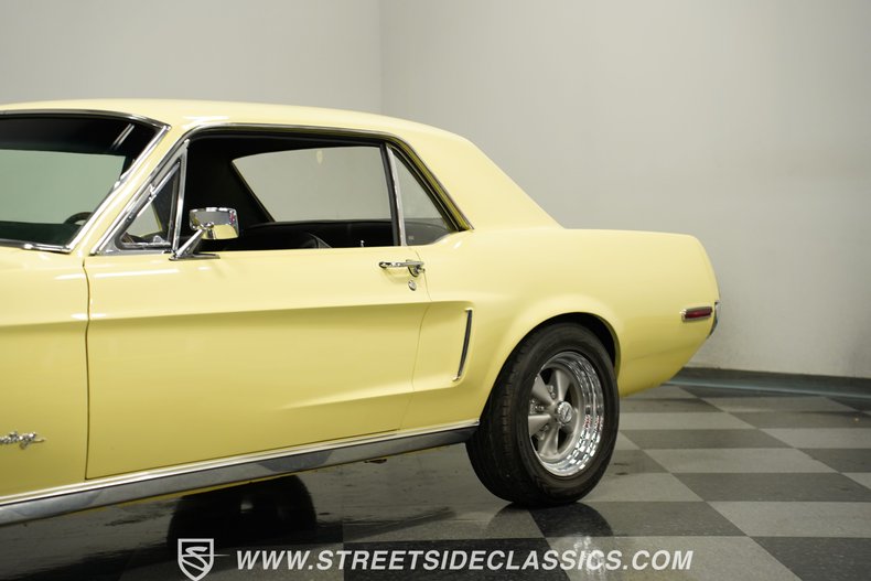 Ford-Mustang-1968-Meadowlark-Yellow-Black-29