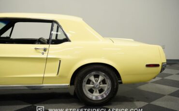 Ford-Mustang-1968-Meadowlark-Yellow-Black-31