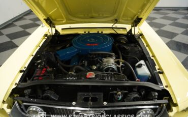 Ford-Mustang-1968-Meadowlark-Yellow-Black-40