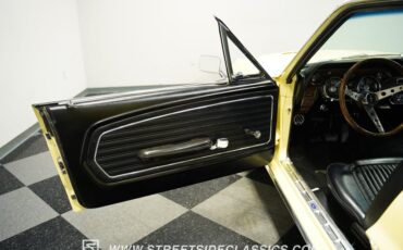 Ford-Mustang-1968-Meadowlark-Yellow-Black-43
