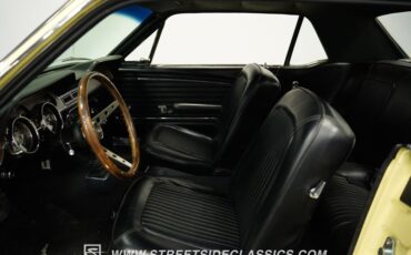 Ford-Mustang-1968-Meadowlark-Yellow-Black-45