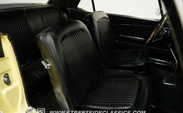 Ford-Mustang-1968-Meadowlark-Yellow-Black-9
