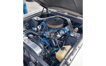 Ford-Mustang-1968-Silver-Black-3