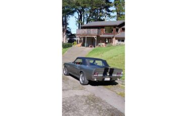 Ford-Mustang-1968-Silver-Black-4