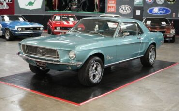 Ford-Mustang-1968-Teal-Teal-1