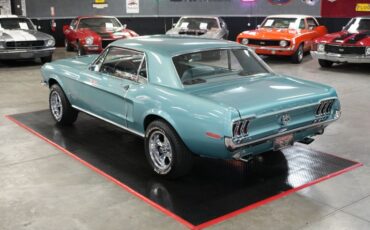Ford-Mustang-1968-Teal-Teal-12