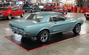 Ford-Mustang-1968-Teal-Teal-14