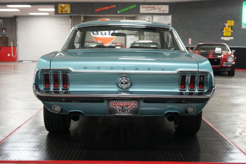 Ford-Mustang-1968-Teal-Teal-21