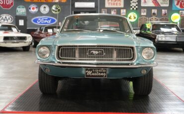 Ford-Mustang-1968-Teal-Teal-25