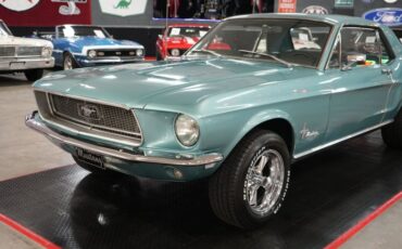 Ford-Mustang-1968-Teal-Teal-26