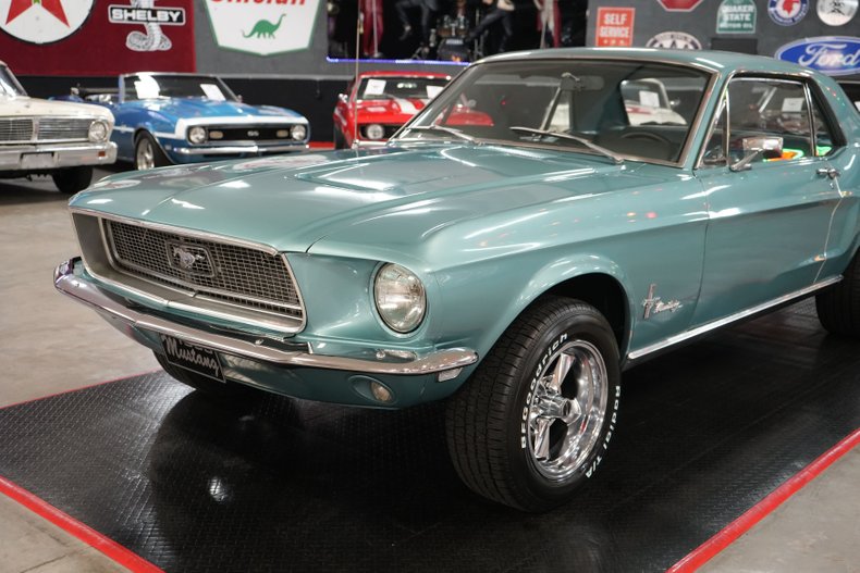 Ford-Mustang-1968-Teal-Teal-26