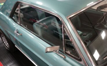 Ford-Mustang-1968-Teal-Teal-32