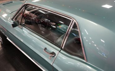 Ford-Mustang-1968-Teal-Teal-35