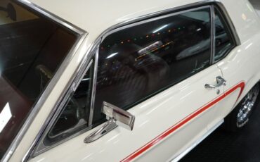 Ford-Mustang-1968-White-Red-13