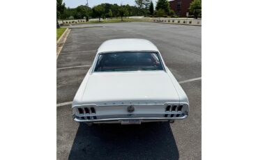 Ford-Mustang-1968-White-Red-17