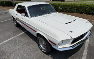 Ford-Mustang-1968-White-Red-2