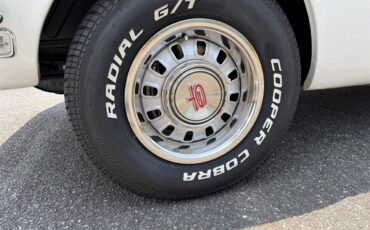 Ford-Mustang-1968-White-Red-21
