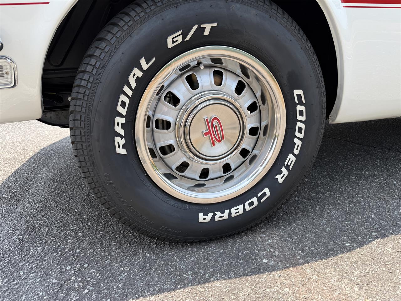 Ford-Mustang-1968-White-Red-21