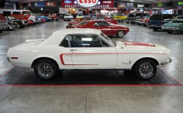 Ford-Mustang-1968-White-Red-23