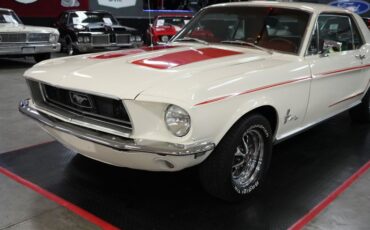 Ford-Mustang-1968-White-Red-34